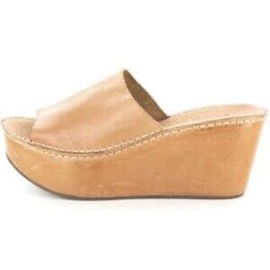 Chocolat Blu Westbrook Wedge in Camel Leather Women’s SZ 6.5 New !